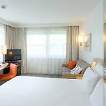 Novotel 4*