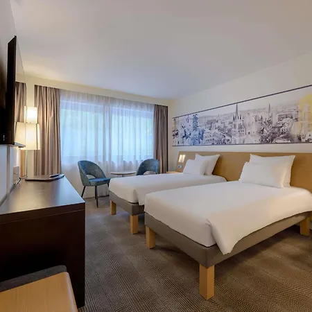 Novotel Hotel 4*