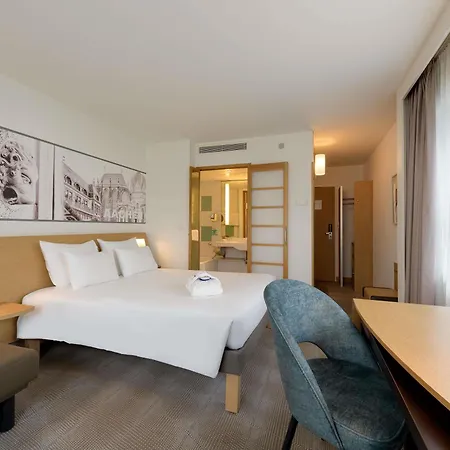 Novotel 4*
