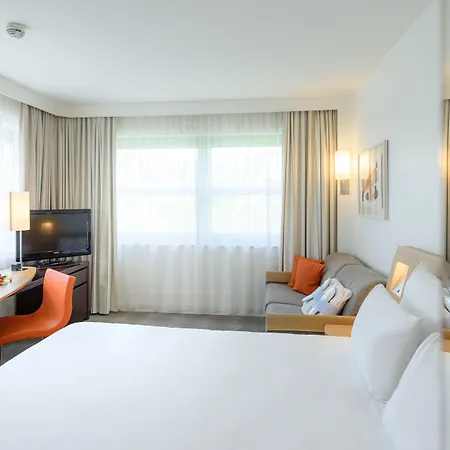 Novotel 4*