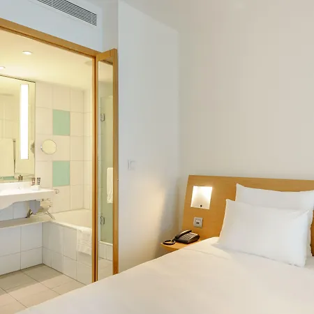 Novotel