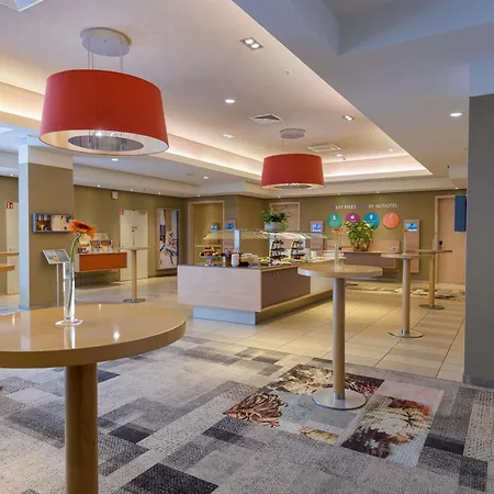 Novotel 4*