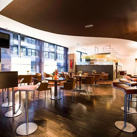 Отель Novotel