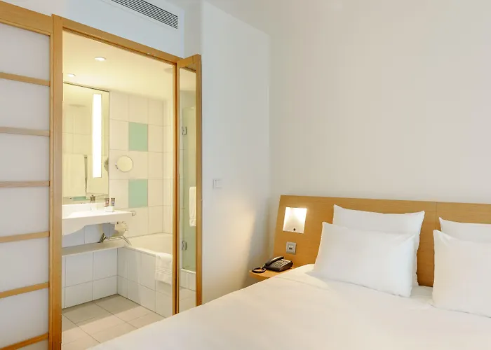 Novotel