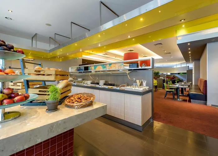 نوفوتيل سيتي فندق 4*